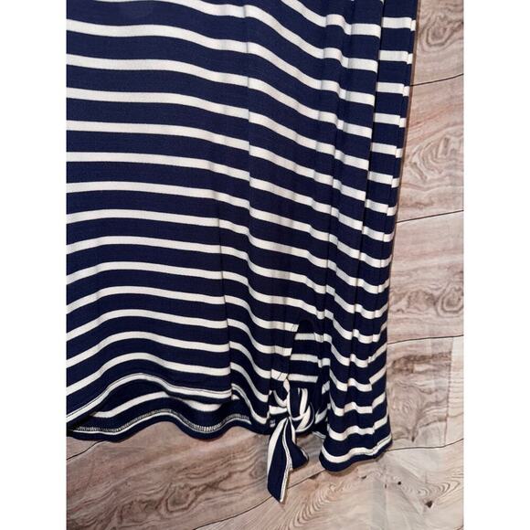 BB DAKOTA DRESS SIZE LARGE - Picture 2 of 4